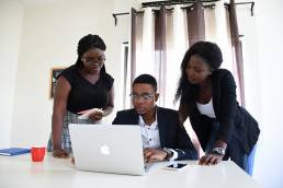 How To Convert Your Sales Leads To Customers uai